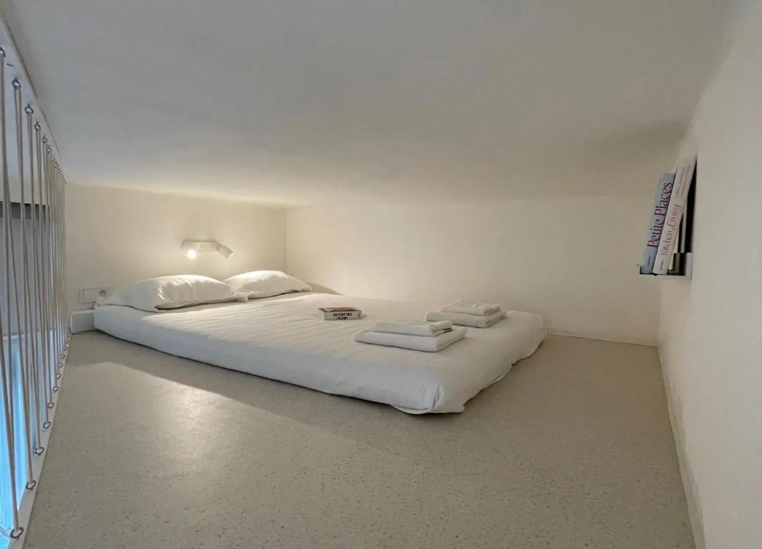 Urban Retreat I Modern Boho Apartments In Lovely Letna District - 10 Minutes From Old Town Praga